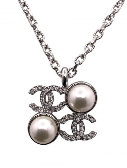 CHANEL（シャネル）CHANEL (シャネル) ココマークダブルパールネックレス シルバー サイズ:-の古着・服飾アイテム