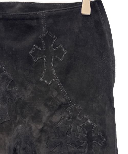 CHROME HEARTS（クロムハーツ）CHROME HEARTS (クロムハーツ) CEMETERY CROSS Patch Suede pants ブラック サイズ:25の古着・服飾アイテム