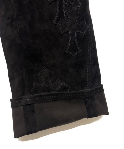 CHROME HEARTS（クロムハーツ）CHROME HEARTS (クロムハーツ) CEMETERY CROSS Patch Suede pants ブラック サイズ:25の古着・服飾アイテム
