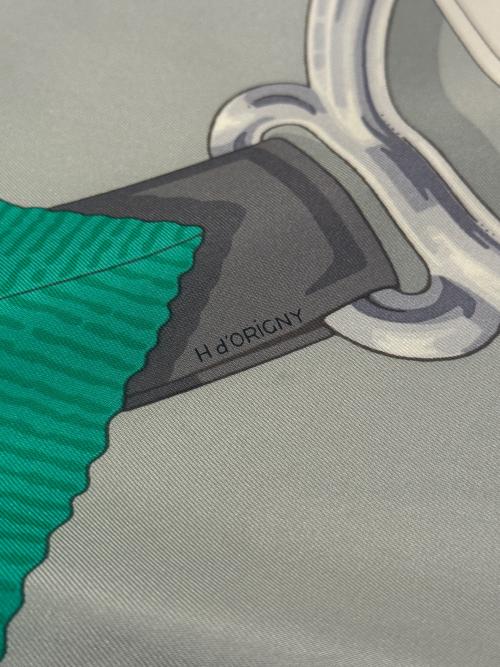 HERMES（エルメス）HERMES (エルメス) カレ90 グランマネージュ 大調教術 グレー×グリーン サイズ:90の古着・服飾アイテム