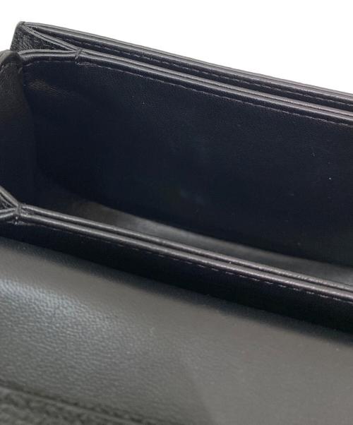 VALENTINO GARAVANI（ヴァレンティノ・ガラヴァーニ）VALENTINO GARAVANI (ヴァレンティノ・ガラヴァーニ) V スリングサドルバッグ ブラックの古着・服飾アイテム