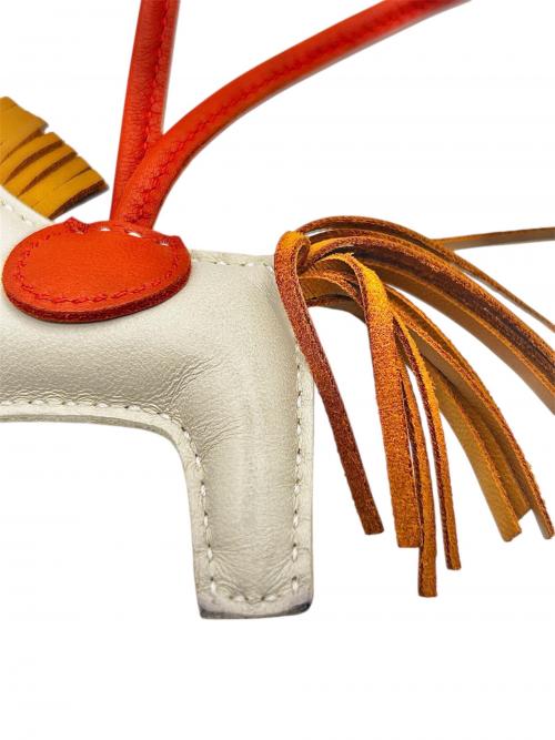 HERMES（エルメス）HERMES (エルメス) ロデオチャームPM クレ×セサミ×コーネリアン サイズ:PMの古着・服飾アイテム