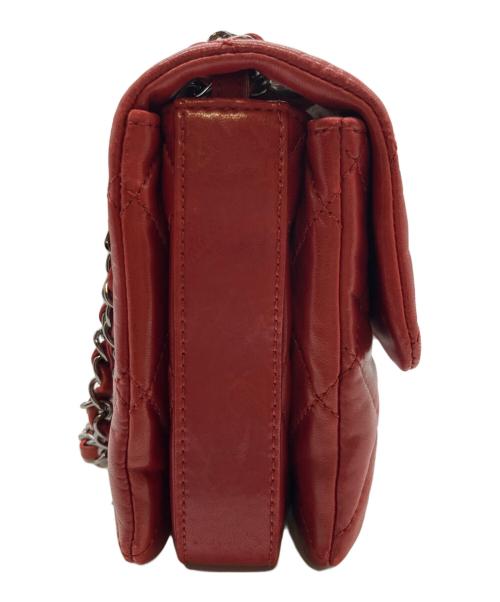 CHANEL（シャネル）CHANEL (シャネル) ミニ マトラッセ トレンディCC チェーンショルダーバッグ レッド×シルバー金具 サイズ:ミニの古着・服飾アイテム