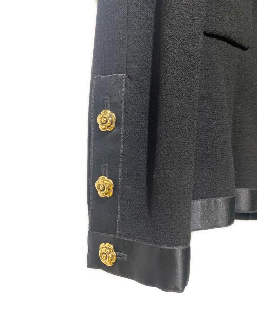 CHANEL（シャネル）CHANEL (シャネル) カメリア セットアップ ブラック サイズ:40の古着・服飾アイテム