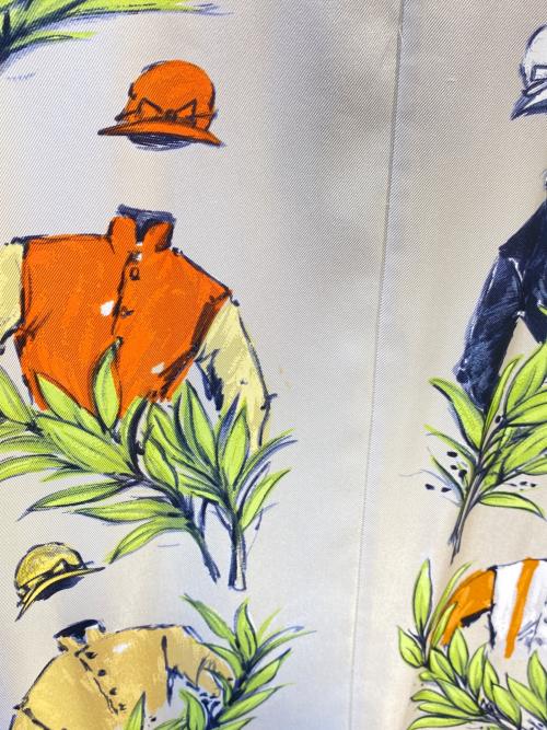 HERMES（エルメス）HERMES (エルメス) 総柄シルクシャツ ホワイト×グリーン サイズ:42の古着・服飾アイテム