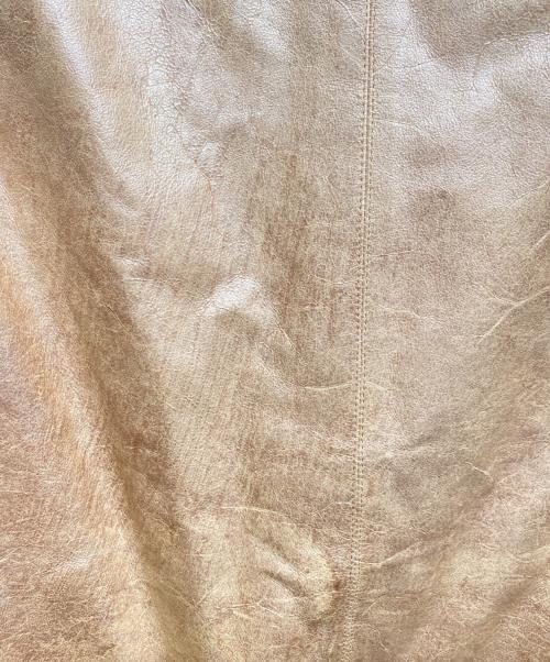 CHANEL（シャネル）CHANEL (シャネル) レザースカート ゴールド サイズ:42の古着・服飾アイテム