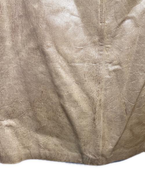 CHANEL（シャネル）CHANEL (シャネル) レザースカート ゴールド サイズ:42の古着・服飾アイテム