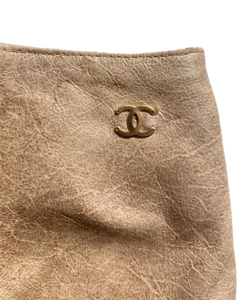 CHANEL（シャネル）CHANEL (シャネル) レザースカート ゴールド サイズ:42の古着・服飾アイテム