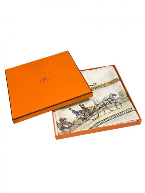 HERMES（エルメス）HERMES (エルメス) カレ90 ロンシャンへの散歩 ホワイト サイズ:90　の古着・服飾アイテム