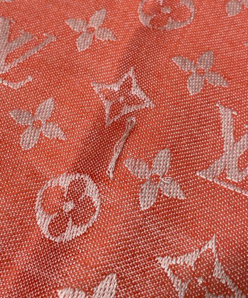 LOUIS VUITTON（ルイ ヴィトン）LOUIS VUITTON (ルイ ヴィトン) モノグラム大判ストール レッド サイズ:140×140の古着・服飾アイテム