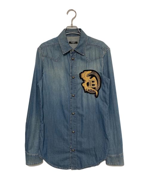 BALMAIN（バルマン）BALMAIN (バルマン) BALMAIN DENIM SHIRT/ロゴワッペンデニムシャツ インディゴ サイズ:37の古着・服飾アイテム