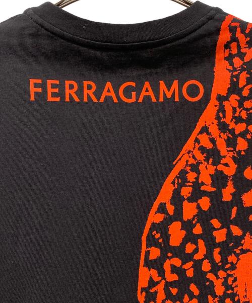 Ferragamo（フェラガモ）Ferragamo (フェラガモ) L/Sカットソー ブラック×レッド サイズ:Mの古着・服飾アイテム