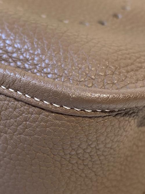 HERMES（エルメス）HERMES (エルメス) エブリン PM/シルバー金具/トリヨンクレマンス/エトゥープ/ブラウン系/Ｊ□Ｎ刻印 エトゥープ×シルバー金具 サイズ:PMの古着・服飾アイテム