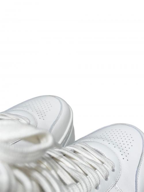 CELINE（セリーヌ）CELINE (セリーヌ) ブロック ウェッジ ミッドスニーカー ホワイト サイズ:37の古着・服飾アイテム