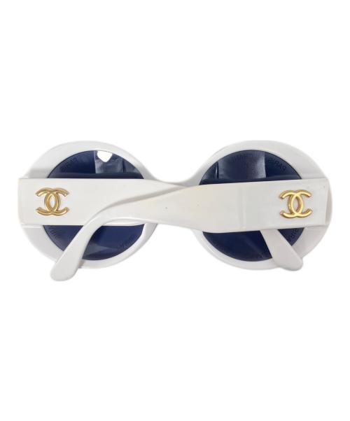 CHANEL（シャネル）CHANEL (シャネル) ラウンドフレームサングラス ホワイトの古着・服飾アイテム