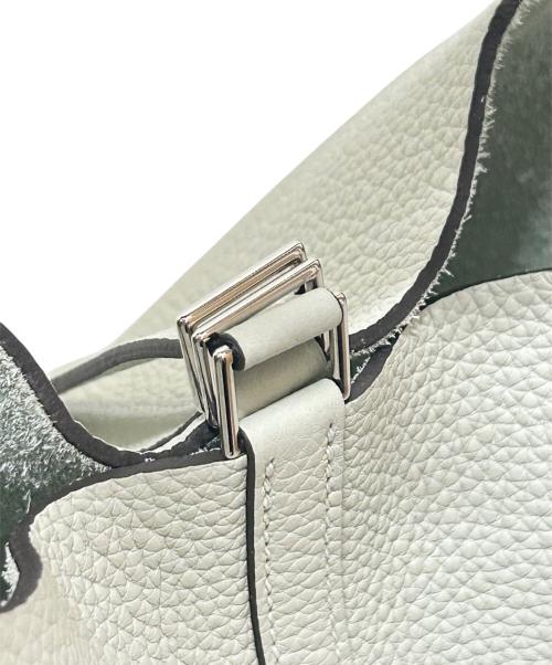 HERMES（エルメス）HERMES (エルメス) ピコタンロック MM/シルバー金具/トリヨンクレマンス/グリネヴェ/B刻印 グリネヴェ×シルバー金具 サイズ:MMの古着・服飾アイテム