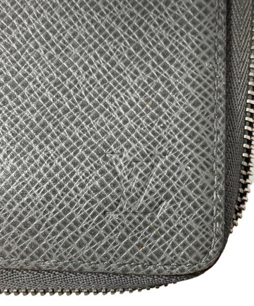 LOUIS VUITTON（ルイ ヴィトン）LOUIS VUITTON (ルイ ヴィトン) タイガ ジッピーコインパース グレーの古着・服飾アイテム