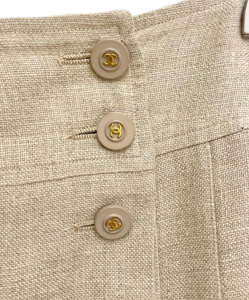 CHANEL（シャネル）CHANEL (シャネル) ココボタンリネンセットアップ ベージュ サイズ:40の古着・服飾アイテム