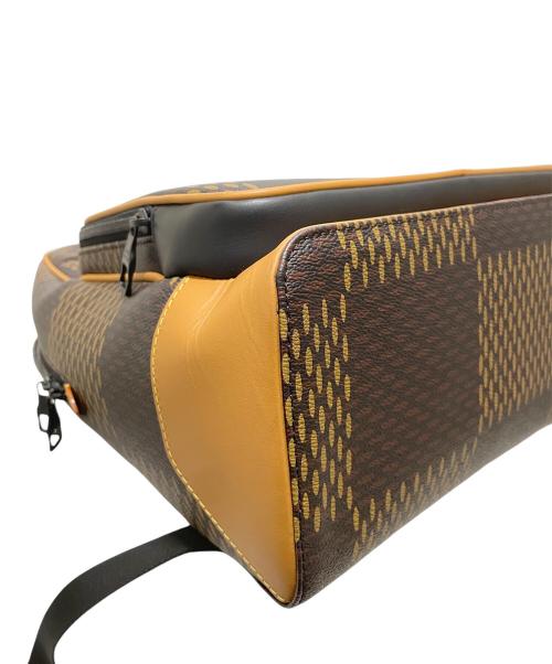 LOUIS VUITTON（ルイ ヴィトン）LOUIS VUITTON (ルイ ヴィトン) NIGO (二ゴー) ダミエ ジャイアント キャンパス・バックパック ブラウン サイズ:-の古着・服飾アイテム