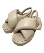 PRADAプラダ）の古着「パデッドナッパレザーサンダル」｜ベージュ