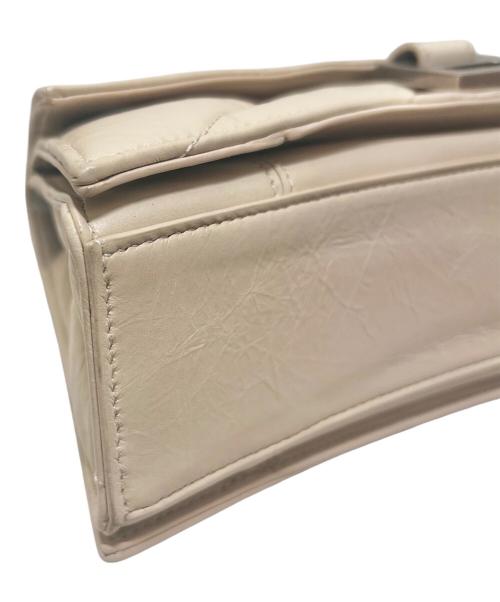 BALENCIAGA（バレンシアガ）BALENCIAGA (バレンシアガ) クラッシュ チェーンバッグ スモール  ベージュ×シルバー金具 サイズ:スモールの古着・服飾アイテム