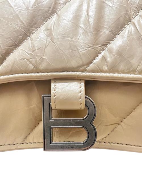BALENCIAGA（バレンシアガ）BALENCIAGA (バレンシアガ) クラッシュ チェーンバッグ スモール  ベージュ×シルバー金具 サイズ:スモールの古着・服飾アイテム