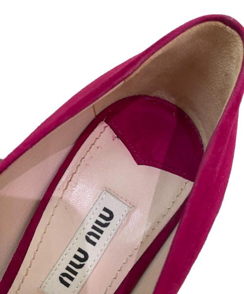 MIU MIU（ミュウミュウ）MIU MIU (ミュウミュウ) スウェードリボンパンプス ピンク サイズ:35の古着・服飾アイテム