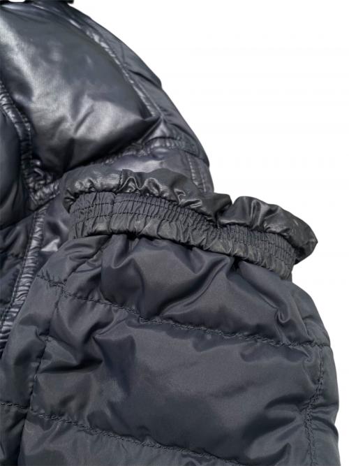 DUVETICA（デュベティカ）DUVETICA (デュベティカ) ダウンジャケット ネイビー サイズ:48の古着・服飾アイテム