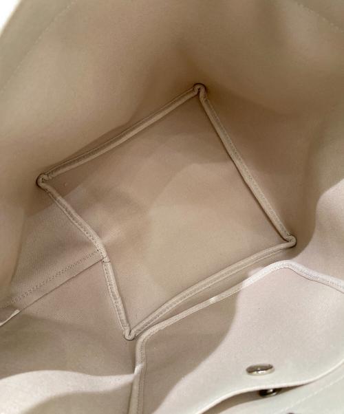 Herve Chapelier（エルベシャプリエ）Herve Chapelier (エルベシャプリエ) リュクス舟型トートM ホワイト×シルバー サイズ:Mの古着・服飾アイテム