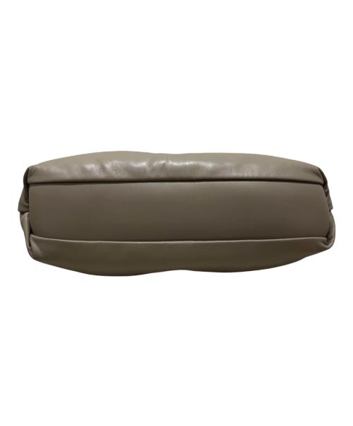 Maison Margiela（メゾンマルジェラ）Maison Margiela (メゾンマルジェラ) GRAMSLAM HOBO SMALL/グラムスラム ホーボー スモール ベージュ サイズ:スモールの古着・服飾アイテム