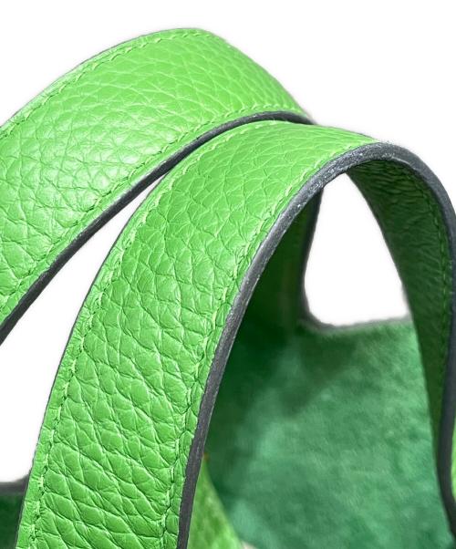 HERMES（エルメス）HERMES (エルメス) ピコタンロック PM/ゴールド金具/トリヨンクレマンス/ヴェールユッカ/W刻印 ヴェールユッカ×ゴールド金具 サイズ:PMの古着・服飾アイテム