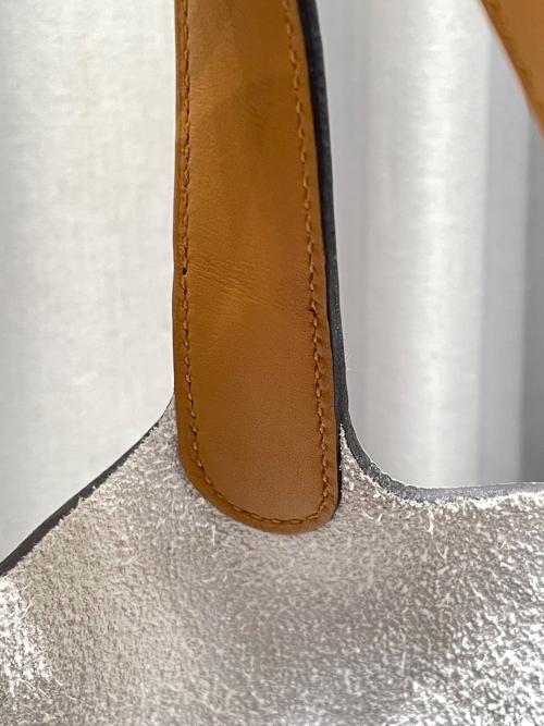 HERMES（エルメス）HERMES (エルメス) ピコタンロックPM（18）エクラ/シルバー金具/トリヨンクレマンス/ニューホワイト/セサミ/W刻印 ニューホワイト×セサミ シルバー金具 サイズ:PM（18）の古着・服飾アイテム