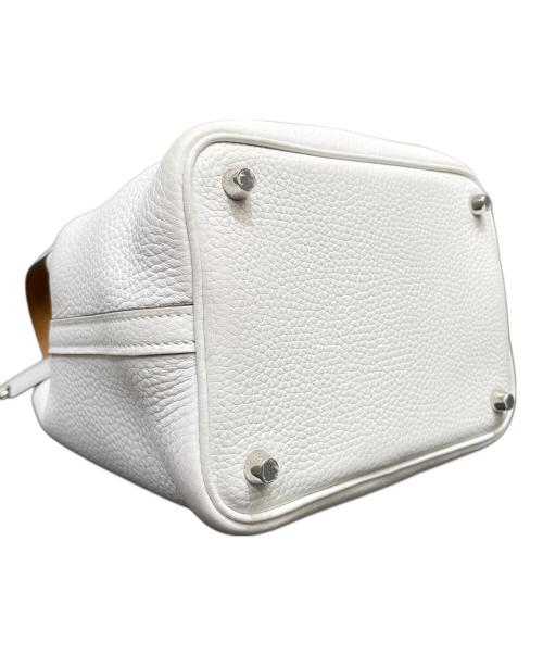 HERMES（エルメス）HERMES (エルメス) ピコタンロックPM エクラ/シルバー金具/トリヨンクレマンス/ニューホワイト/セサミ/W刻印 ニューホワイト×セサミ シルバー金具 サイズ:PMの古着・服飾アイテム