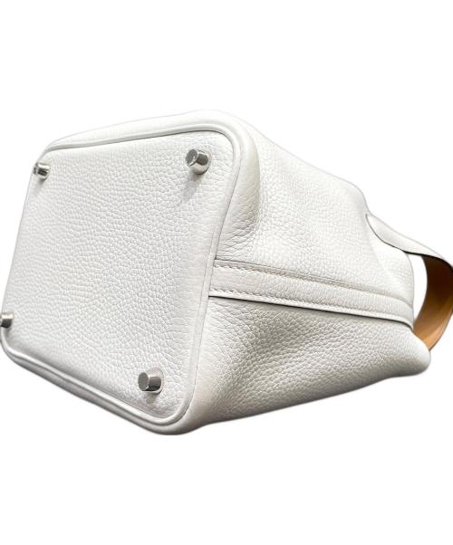 HERMES（エルメス）HERMES (エルメス) ピコタンロックPM（18）エクラ/シルバー金具/トリヨンクレマンス/ニューホワイト/セサミ/W刻印 ニューホワイト×セサミ シルバー金具 サイズ:PM（18）の古着・服飾アイテム