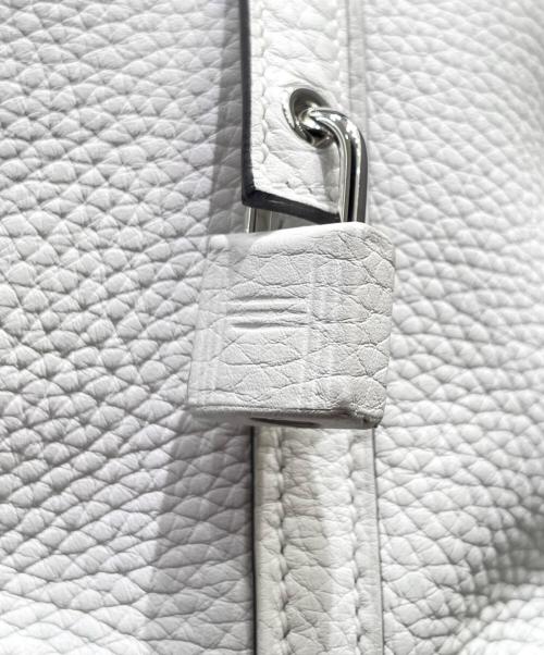 HERMES（エルメス）HERMES (エルメス) ピコタンロックPM エクラ/シルバー金具/トリヨンクレマンス/ニューホワイト/セサミ/W刻印 ニューホワイト×セサミ シルバー金具 サイズ:PMの古着・服飾アイテム