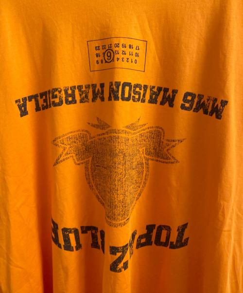 MM6 Maison Margiela（エムエムシックスメゾンマルジェラ）MM6 Maison Margiela (エムエムシックスメゾンマルジェラ) PRINT TEE オレンジ サイズ:Ｍの古着・服飾アイテム