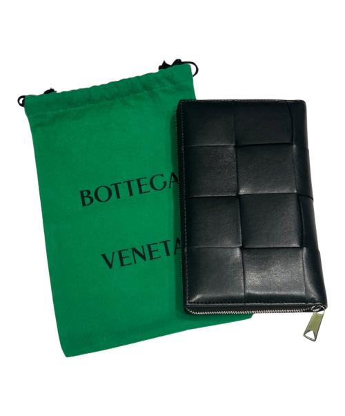 BOTTEGA VENETA（ボッテガベネタ）BOTTEGA VENETA (ボッテガベネタ) カセットジップアラウンドウォレット ブラックの古着・服飾アイテム