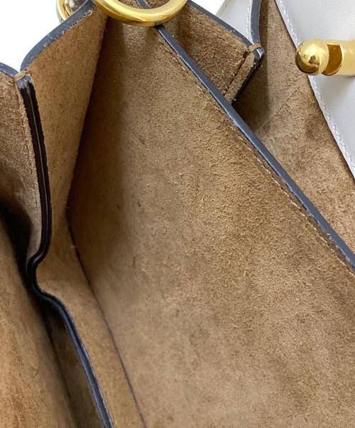 FENDI（フェンディ）FENDI (フェンディ) TOUCHショルダーバッグ/2WAYバッグ ベージュの古着・服飾アイテム