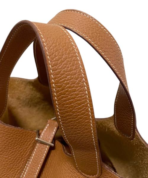 HERMES（エルメス）HERMES (エルメス) ピコタンロックPM/シルバー金具/トリヨンクレマンス/ゴールド/C刻印 ゴールド サイズ:PMの古着・服飾アイテム