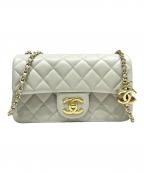 CHANELシャネル）の古着「ミニ フラップ バッグ/ゴールド金具」｜グレー×ゴールド金具
