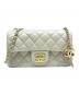 CHANEL（シャネル）の古着「ミニ フラップ バッグ/ゴールド金具」｜グレー×ゴールド金具