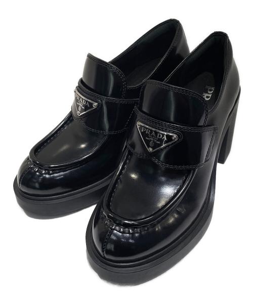 PRADA（プラダ）PRADA (プラダ) トライアングルロゴヒールローファー ブラック サイズ:34 1/2の古着・服飾アイテム