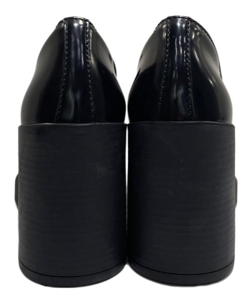 PRADA（プラダ）PRADA (プラダ) トライアングルロゴヒールローファー ブラック サイズ:34 1/2の古着・服飾アイテム