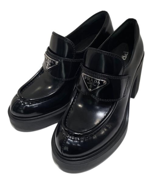 PRADA（プラダ）PRADA (プラダ) トライアングルロゴヒールローファー ブラック サイズ:34　1/2の古着・服飾アイテム