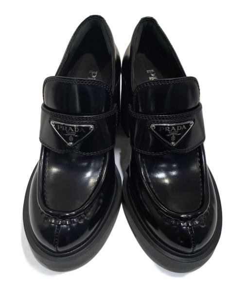 PRADA（プラダ）PRADA (プラダ) トライアングルロゴヒールローファー ブラック サイズ:34　1/2の古着・服飾アイテム
