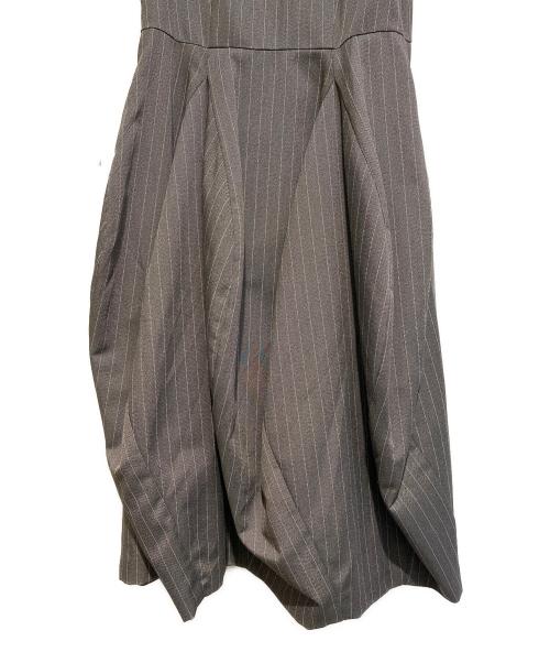 COMME des GARCONS COMME des GARCONS（コムデギャルソン コムデギャルソン）COMME des GARCONS COMME des GARCONS (コムデギャルソン コムデギャルソン) 24SS ピンストライプバルーンワンピース グレー サイズ:Lの古着・服飾アイテム