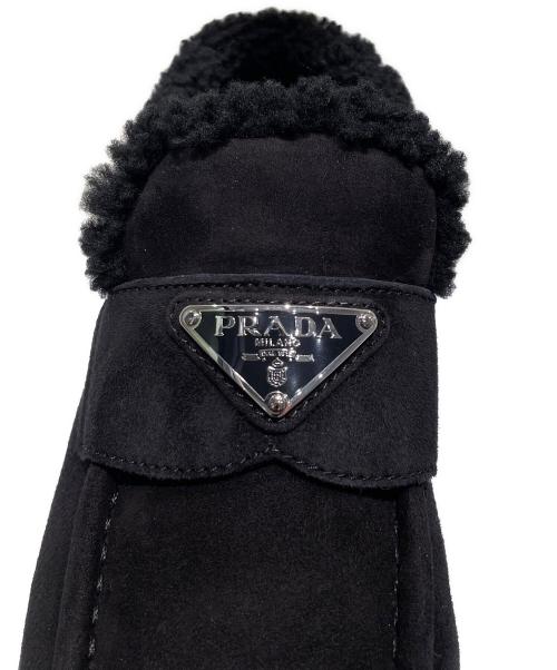 PRADA（プラダ）PRADA (プラダ) トライアングルロゴムートンシューズ ブラック サイズ:36 1/2の古着・服飾アイテム