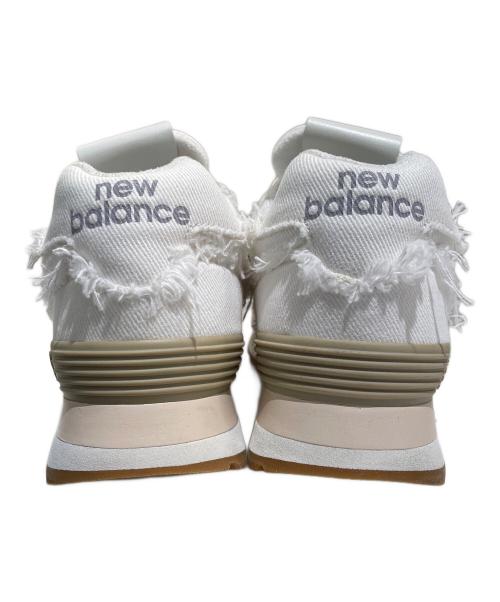 NEW BALANCE（ニューバランス）NEW BALANCE (ニューバランス) MIU MIU (ミュウミュウ) 574 デニムスニーカー ホワイト サイズ:35 1/2の古着・服飾アイテム