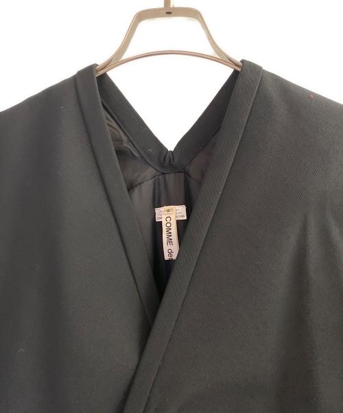COMME des GARCONS（コムデギャルソン）COMME des GARCONS (コムデギャルソン) ノースリーブ変形コート ブラック サイズ:Sの古着・服飾アイテム