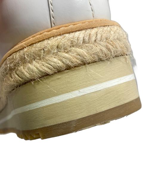 PRADA（プラダ）PRADA (プラダ) メダリオンエスパドリーユシューズ ホワイト サイズ:37 1/2の古着・服飾アイテム